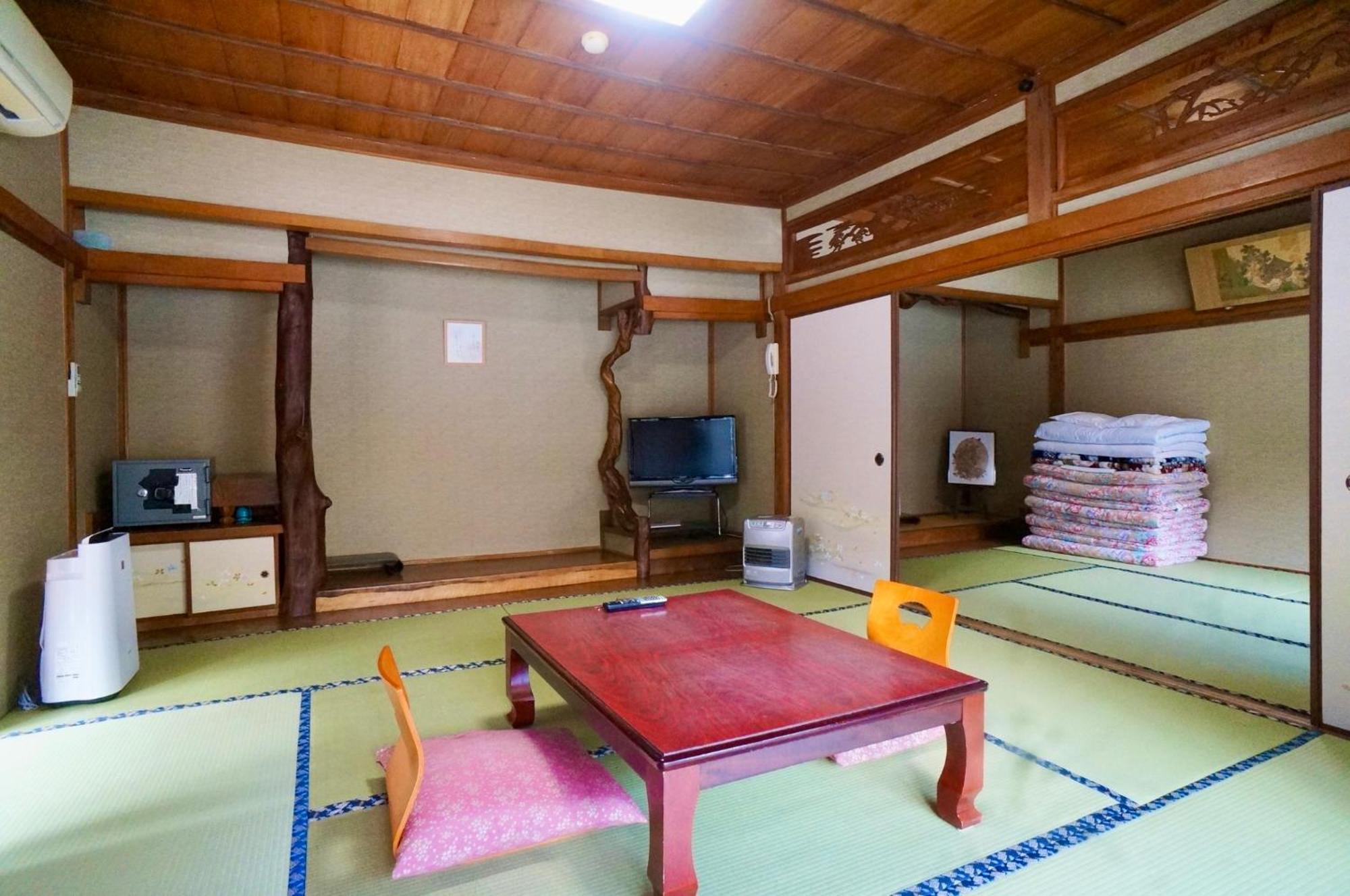Takaosou Hotel Yufu Exterior foto