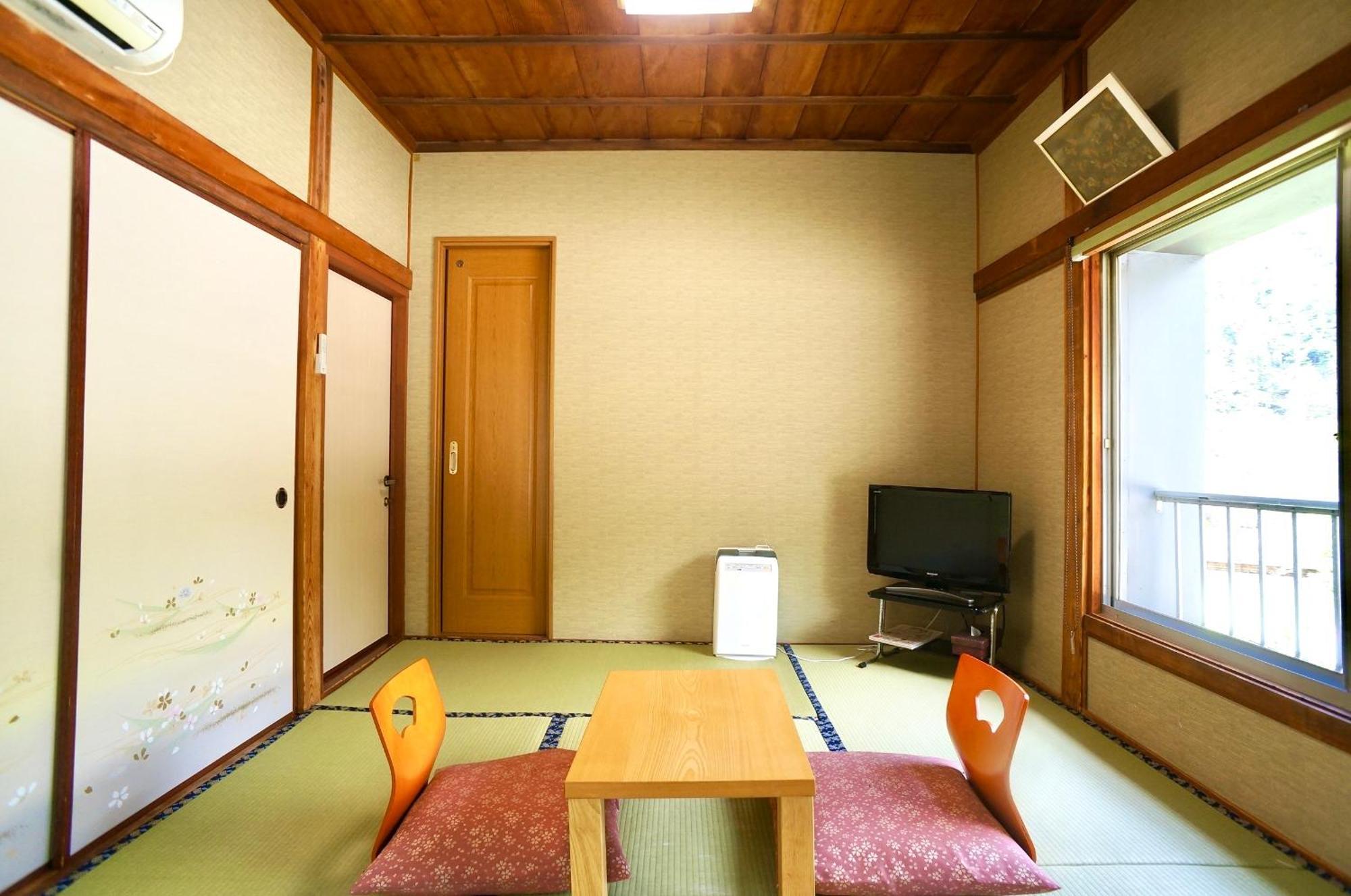 Takaosou Hotel Yufu Exterior foto