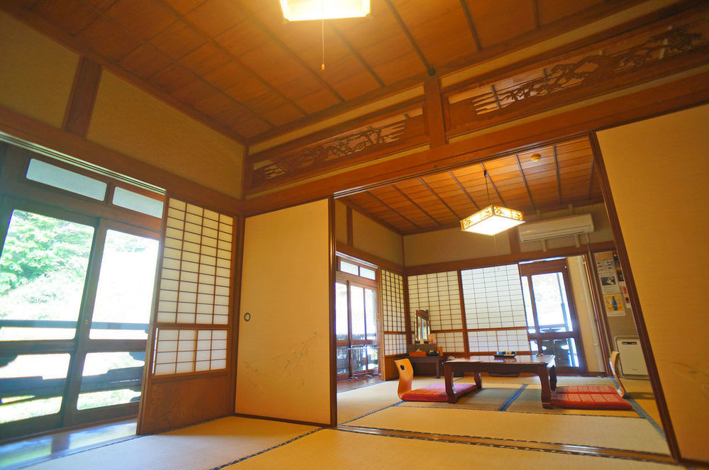 Takaosou Hotel Yufu Exterior foto